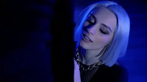 Tight Greek Blonde Babe Christy White Stretched Lovingly : Christy White | James Duval – Raissa Conte