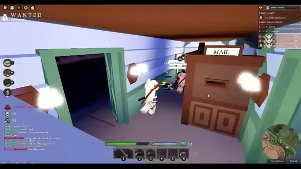 2 chileans and 1 mexican fuck a horny argentinian woman at the train station