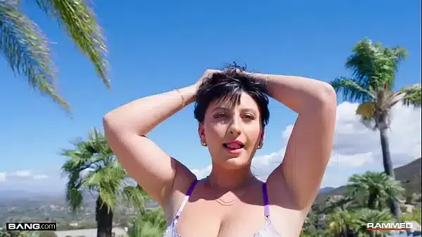 Aleksa Mink: Big Boobs, Bubble Butt & BBC Facial Outdoors