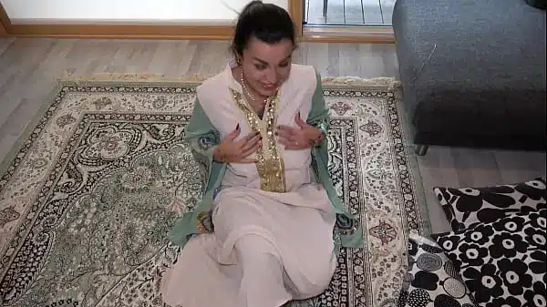 Horny Big Ass Arab Stepmom And Stepson – سكس عربي – سكس نيك عربي حقيقي جديد