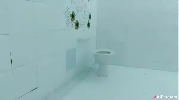 KILLERGRAM – Porn Babe Skyler Mckay Craves Cum And Sucks Off Lucky Strangers In The Killergram Gloryhole