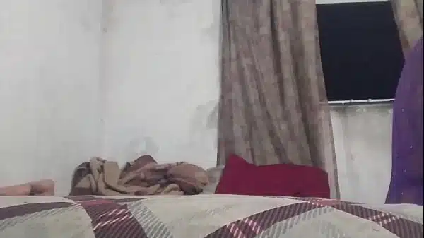 Marido saiu, fiz uma chamada com meu cunhado, e gozei gostoso antes do corninho chegar!