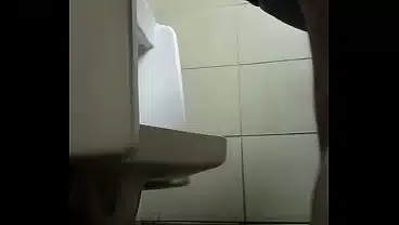 Mia R. Starks – I’m Female but Wish I Can Prove through this Video that I am a Fertile Shemale and Would Love to Sperm Donate for Pension, What if Doctors Hurt Me though?