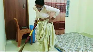 Fuck my big ass milf house maid for increase her payment