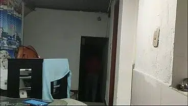 Stranger Seduces & Fucks Valentina Smith Hard – Surprise Boyfriend Reveal! Feb 05, 2026