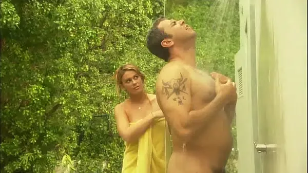 HORNY SHOWER FUCKING!