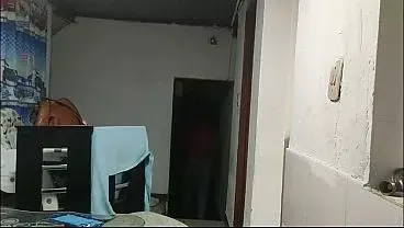 Stranger Seduces & Fucks Valentina Smith Hard – Surprise Boyfriend Reveal! Feb 05, 2026