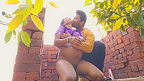 Devar Bhabhi – Devar Apni Bhabhi Ko Apne Purane Bathroom Mein Le Jakar Chod Raha He Xxx Video Hindi Hot Pussy