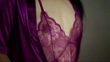 LAGI SIAP SIAP MAU NGENTOT MALAH ADA YG TELEPON JADI TERGANGGU BOKEP INDO VIRAL TERBARU