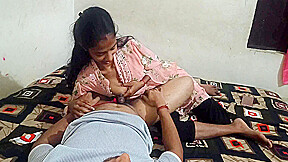 Mere Husband Ne Muje Pela