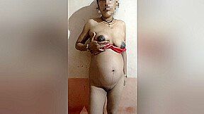 India Queen Hot Bhabhi Fingered Her Pussy