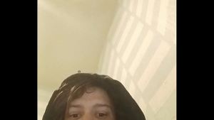 Bellathrone,
