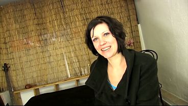 CLARYSSE IS ONE HOT CUNT