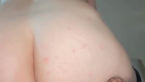 ¿ Te gusta el sexo brasileiro ? Mira a esta culona follando duro un enorme consolador – 18yolatina