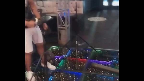 Bia Fire – Esvaziando os sacos – RAPIDINHAS EROTIKAXXX