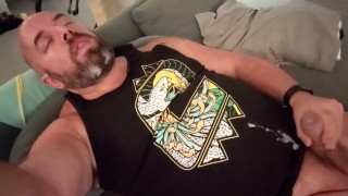 Chubby Daddy Bear plays with his Foreskin and Cums on his Shirt (linktree: skinandearth)