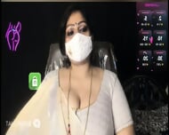 chubby telugu mom preethi