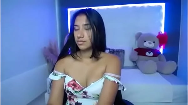 dayanna 4k con sensual vestido