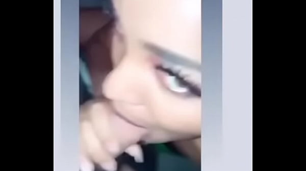 Jamaiquina chupandola en la playa por 20 euros