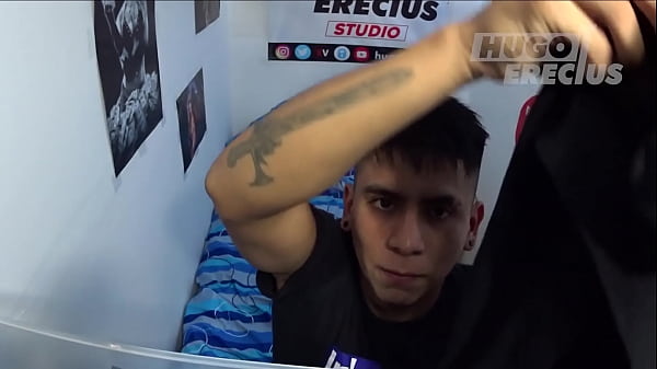 Mi vecina se escapa de su casa para un rapidín – cámara escondida