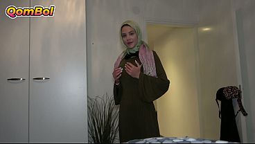 Turkish Stepsister With Hijab Wants Sex Before Parents Come Back Home