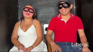 Entrevista a esposa que humilla a su cornudo sumiso.