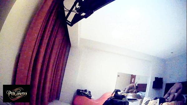 ¡Alguien nos está mirando! Grabamos esto en nuestro hotel – parte 5 (FLASH – FLASH – FLASH)