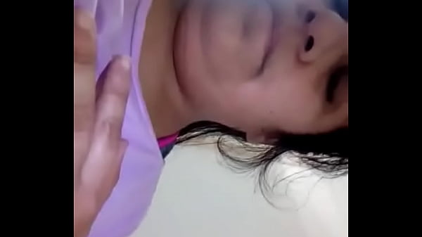CHILENA JORDANA DE VALPO  MASTURBANDOSE  SU VAGINA JUGOSA