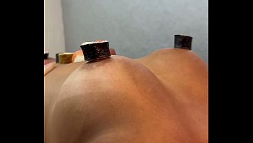 gostosa japonesa vou literalmente degustada por negão num maravilhoso body sushi