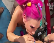 Lily Lou – BJ Random Cocks In Public Beach