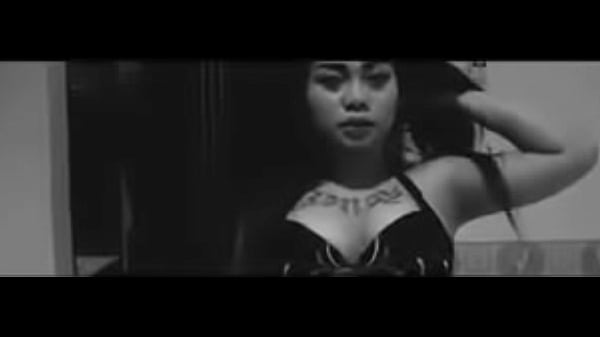miaa x tattoo /  @deaaprilia 53 dea aprilia Sesi Pemotretan (Indonesian)