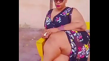 Rawdogs – hot chubby house wife