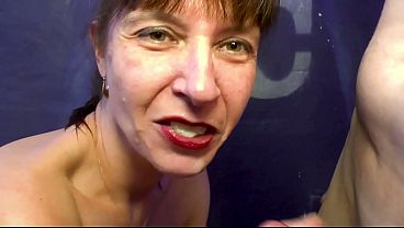 REIF UND SCHWANZGEIL – MILF-BIBI Creampie GangBang