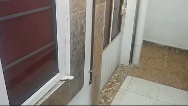 Voy a VISITAR A MI CUÑADA UNIVERSITARIA y termina con MI polla ADENTRO