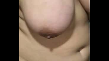 نيك خادمة جزائرية في حمام سكس عرب ساخن  جديد كلام بيهيج جسم ملبن صوت واضح