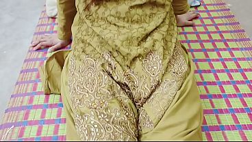 Desi Bhai ne Apni Step sister Ko Chars wali Cigarette se Choda Hardcore Sex cum in pussy Clear Hindi Dirty talk about sex