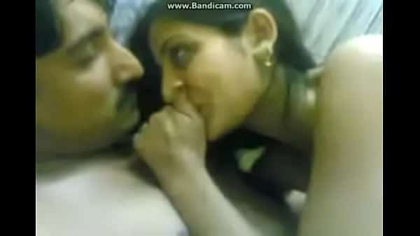 Pakistani cheating wife