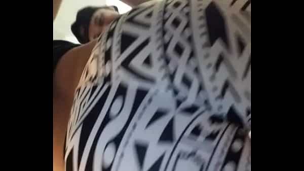 Tall Sexy hot perfect round booty latina teases seduces midget!!