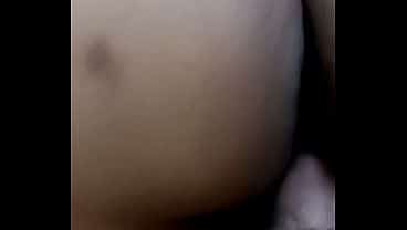 سكس عرب ساخن  جديد نيك وسكس جامد شرموطة طيزها كبيرة تركب زب عشيقها السعودي