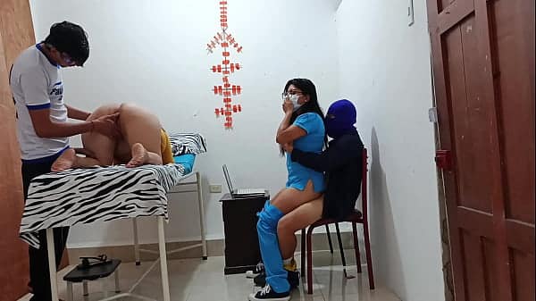 Foursome with patients – having sex in the doctor’s office – homemade porn, roleplay
