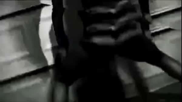 LADIES Twerking To -Egyptians