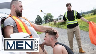 MEN – Trevor Brooks Pulls Over & Pretends To Have A Car Trouble So He Can Fuck With Chuck Conrad